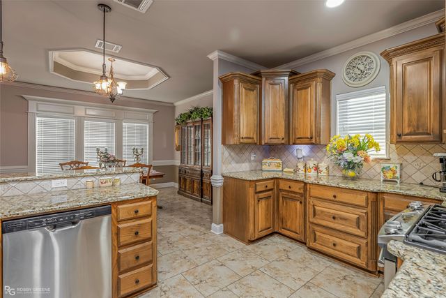 110 St Andrews Lane, Benton, LA 71006