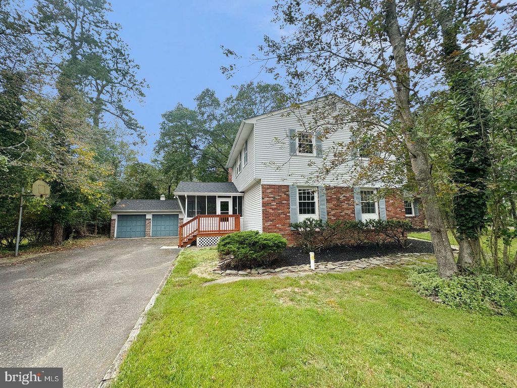 14 HIAWATHA, Medford, NJ 08055