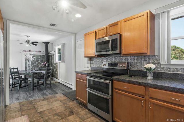 1072 Connetquot Avenue, Central Islip, NY 11722