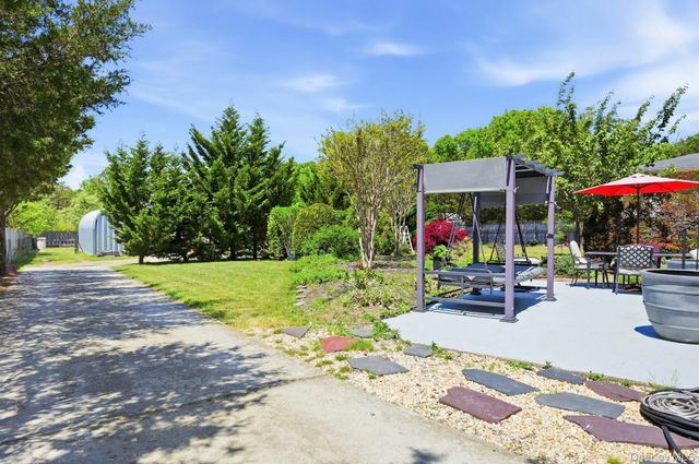 1072 Connetquot Avenue, Central Islip, NY 11722