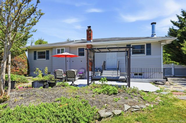 1072 Connetquot Avenue, Central Islip, NY 11722