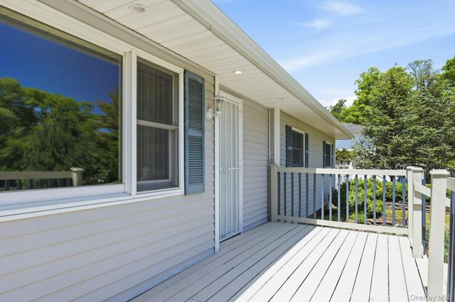 1072 Connetquot Avenue, Central Islip, NY 11722