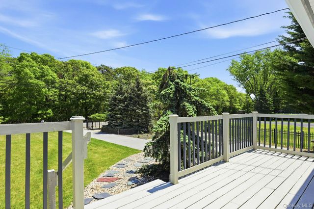1072 Connetquot Avenue, Central Islip, NY 11722