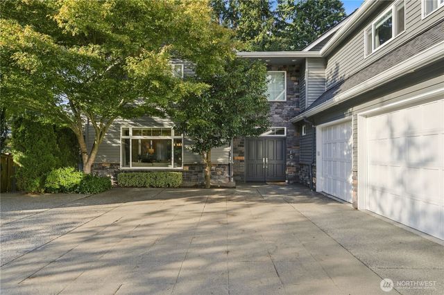 6550 125th Avenue NE, Kirkland, WA 98033