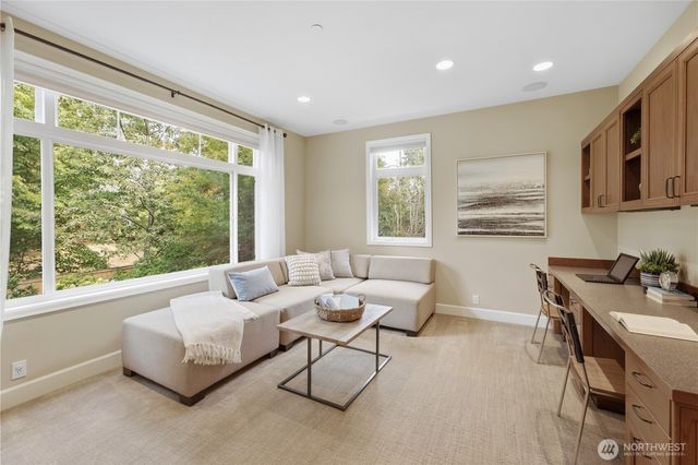6550 125th Avenue NE, Kirkland, WA 98033