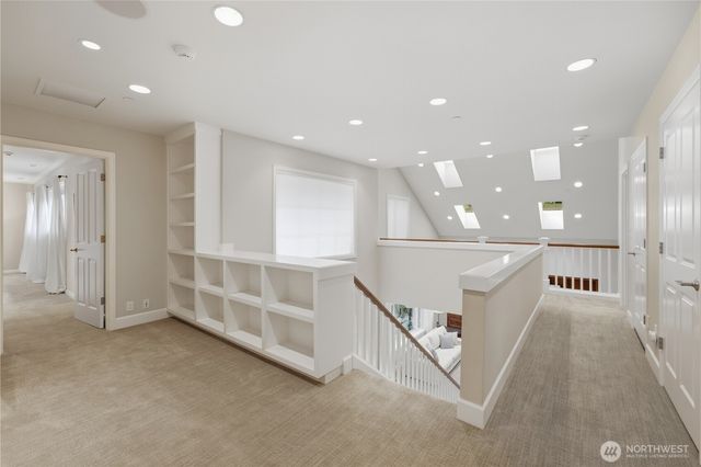 6550 125th Avenue NE, Kirkland, WA 98033