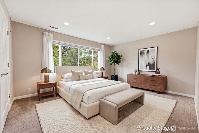 6550 125th Avenue NE, Kirkland, WA 98033