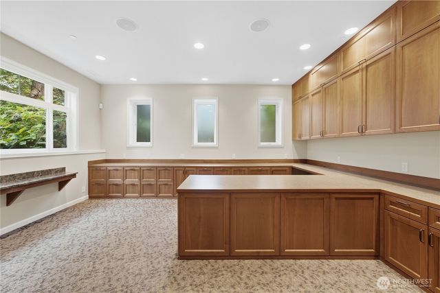 6550 125th Avenue NE, Kirkland, WA 98033