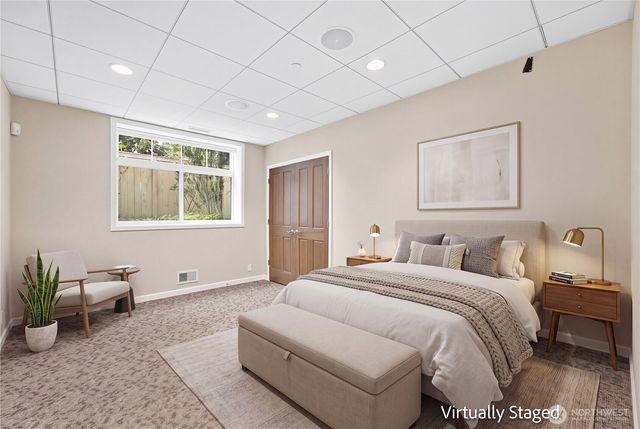 6550 125th Avenue NE, Kirkland, WA 98033