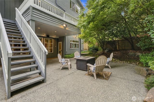 6550 125th Avenue NE, Kirkland, WA 98033