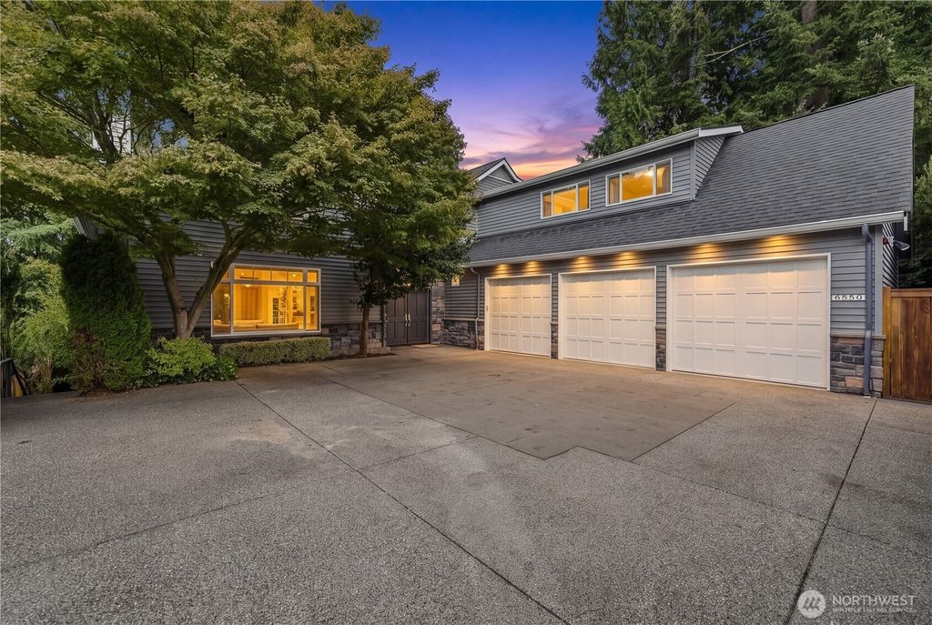 6550 125th Avenue NE, Kirkland, WA 98033