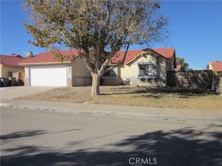 1021 Brianna, Lancaster, CA 93535