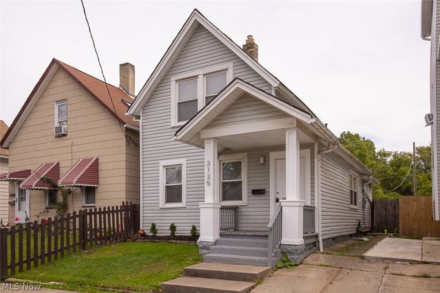 3125 W 70th Street, Cleveland, OH 44102