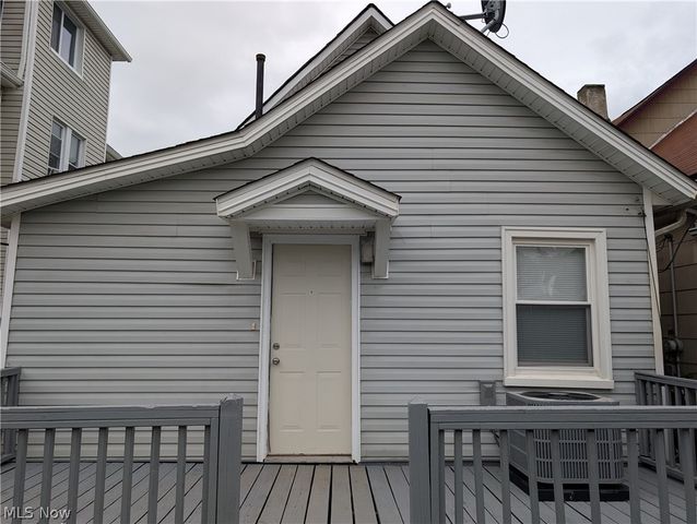 3125 W 70th Street, Cleveland, OH 44102