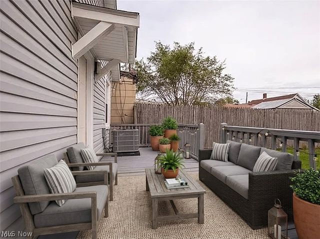 3125 W 70th Street, Cleveland, OH 44102