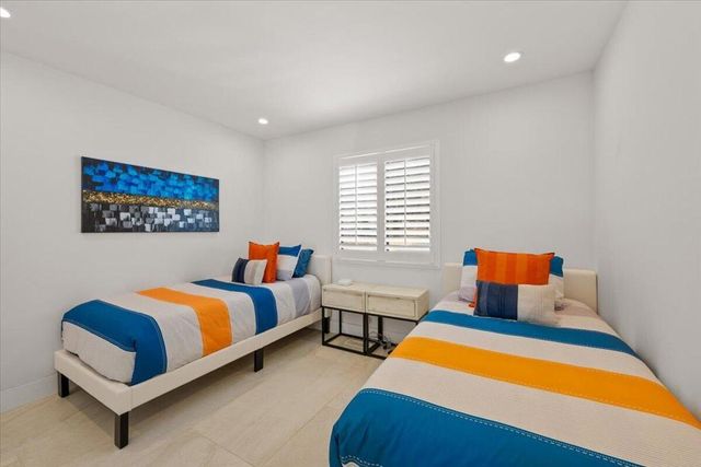 39820 Lakeview Drive, Big Bear, CA 92315