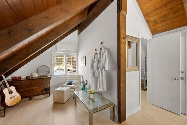 39820 Lakeview Drive, Big Bear, CA 92315