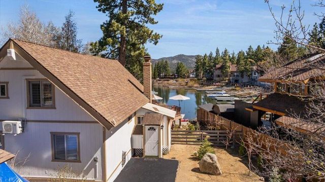 39820 Lakeview Drive, Big Bear, CA 92315