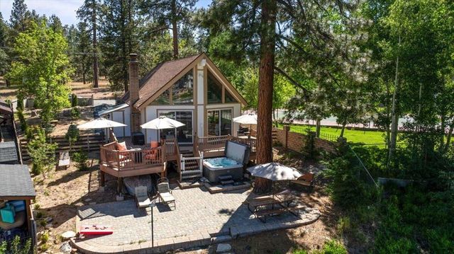 39820 Lakeview Drive, Big Bear, CA 92315