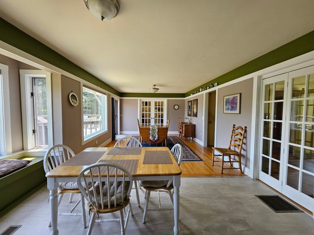 179 Hillwinds North, Brattleboro, VT 05301