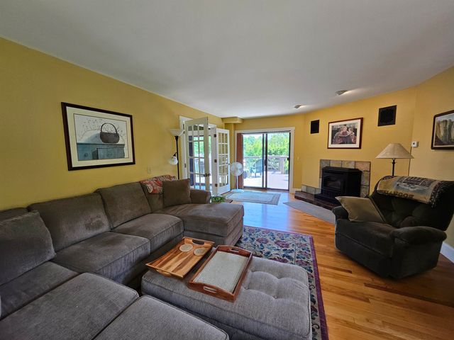 179 Hillwinds North, Brattleboro, VT 05301
