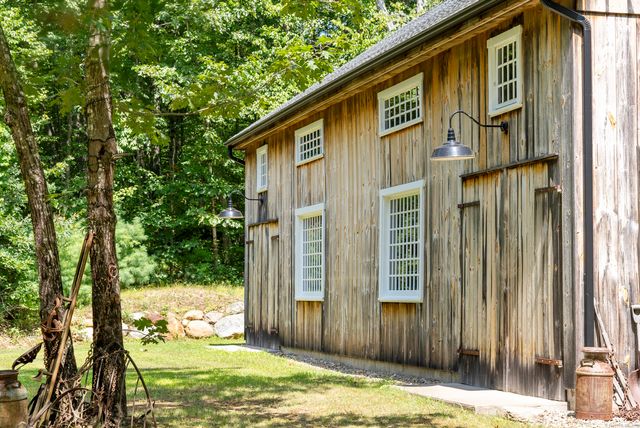 586 Middletown Road, Colchester, CT 06415