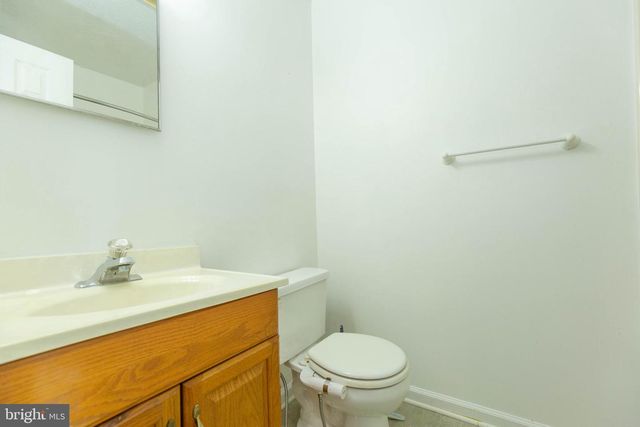 160 STADIUM CIR, Inwood, WV 25428