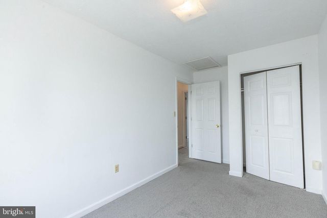 160 STADIUM CIR, Inwood, WV 25428