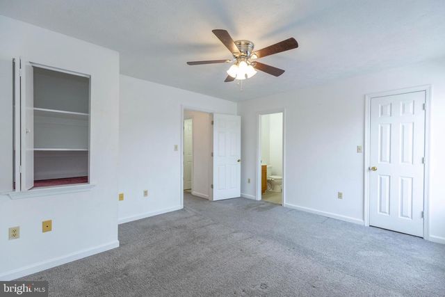 160 STADIUM CIR, Inwood, WV 25428