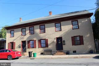 110-114 E MARKET ST, Marietta, PA 17547