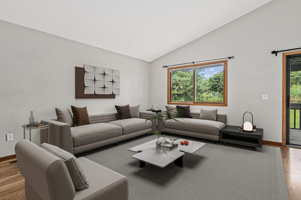 1048 Aston Circle, Burnsville, MN 55337 — photo 3