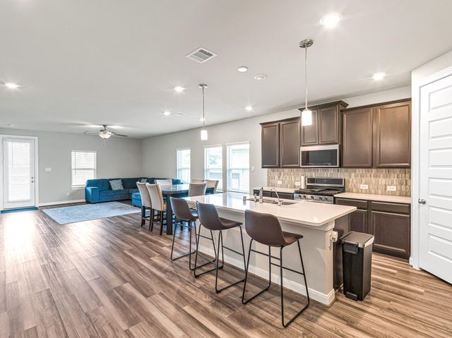 8919 Orchid Valley Way, Cypress, TX 77433