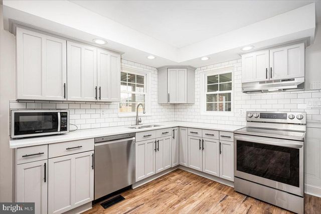 18436 WOODSIDE DR, Hagerstown, MD 21740