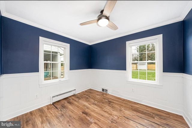 18436 WOODSIDE DR, Hagerstown, MD 21740