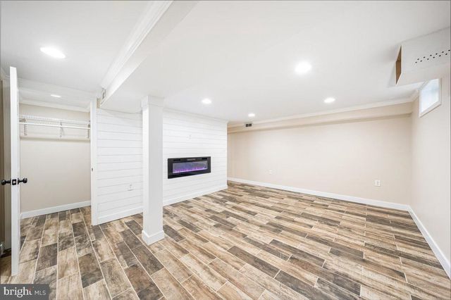 18436 WOODSIDE DR, Hagerstown, MD 21740