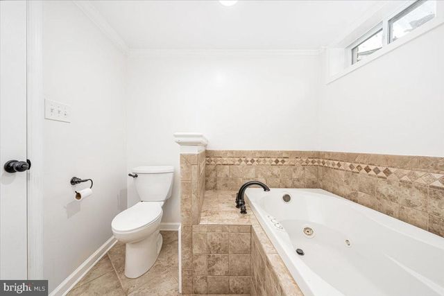 18436 WOODSIDE DR, Hagerstown, MD 21740