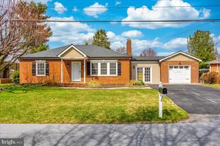 18436 WOODSIDE DR, Hagerstown, MD 21740