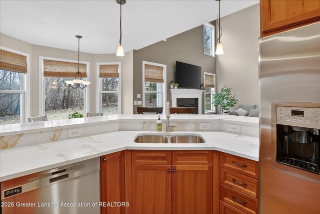 6031 Marietta Way, East Lansing, MI 48823