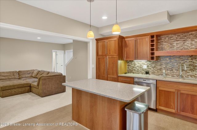 6031 Marietta Way, East Lansing, MI 48823