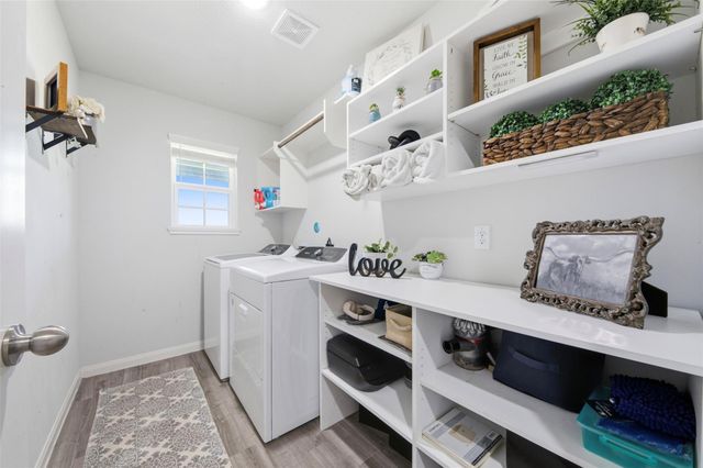 1523 22nd Street, Hempstead, TX 77445