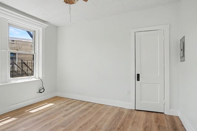 51 Park Drive 27, Boston, MA 02215