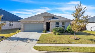 912 Pear Avenue, Forney, TX 75126