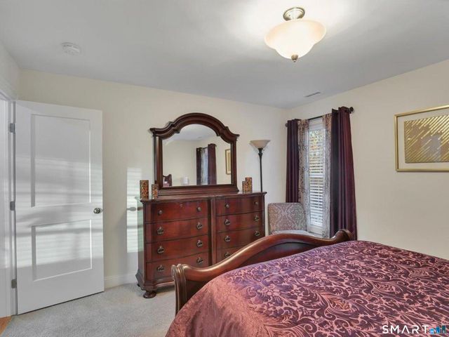 7 Jet Brook Road, Newtown, CT 06470