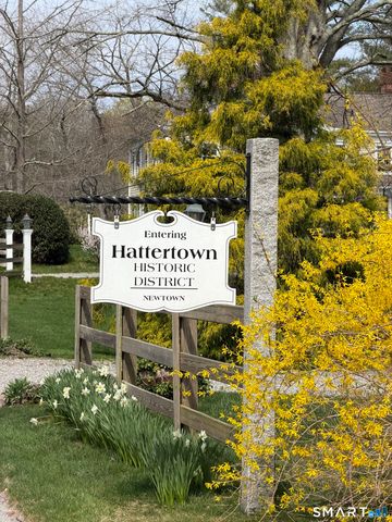 7 Jet Brook Road, Newtown, CT 06470