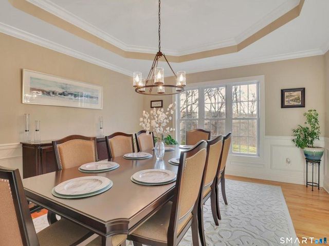 7 Jet Brook Road, Newtown, CT 06470