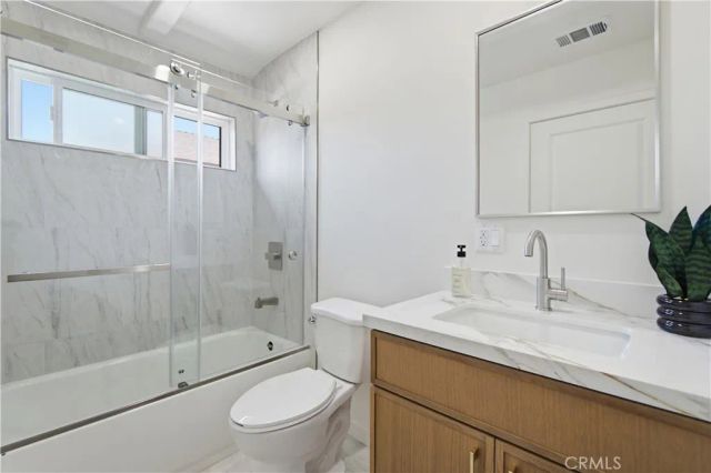 1558 W 214th Street, Torrance, CA 90501