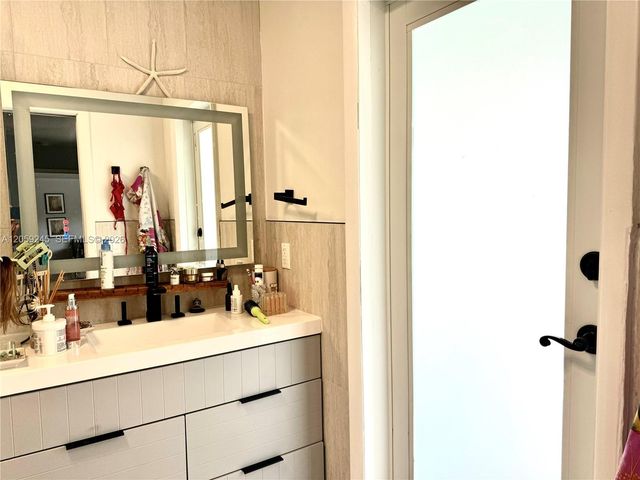 4116 Taft Street, Hollywood, FL 33021