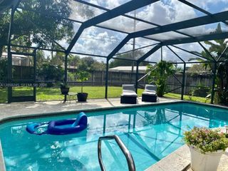 4116 Taft Street, Hollywood, FL 33021