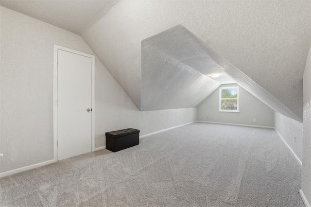 303 SW Albatross Court, Lee's Summit, MO 64082