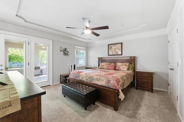 303 SW Albatross Court, Lee's Summit, MO 64082